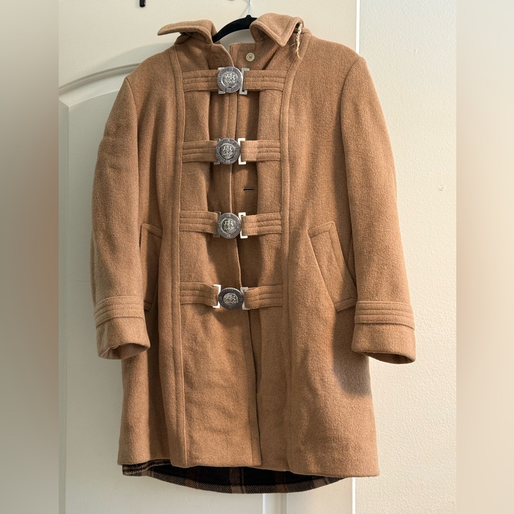 Chic Tan Wool Trench Coat with Silver Accents